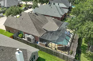 13606 Treebank Ln, Houston, TX 77070 - Photo 43