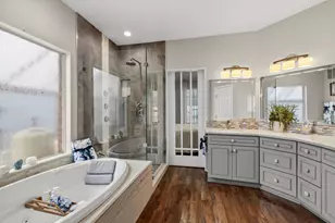 13606 Treebank Ln, Houston, TX 77070 - Photo 27