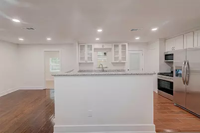 5703 Belmark Street, Houston, TX 77033 - Photo 5