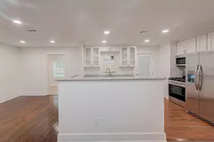 5703 Belmark St, Houston, TX 77033 - Photo 5