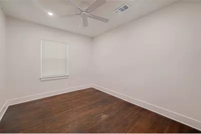 5703 Belmark Street, Houston, TX 77033 - Photo 15