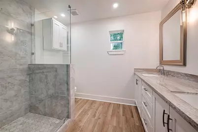 5703 Belmark Street, Houston, TX 77033 - Photo 23
