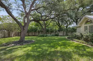 203 Oak Cluster Dr, Columbus, TX 78934 - Photo 29