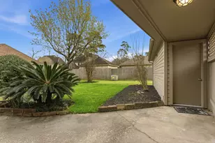 5214 Sycamore Creek Dr, Kingwood, TX 77345 - Photo 29