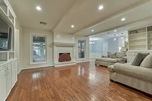 27237 Payne Ct, Conroe, TX 77385 - Photo 9