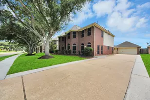 4423 Tree Line Dr, Pasadena, TX 77505 - Photo 5