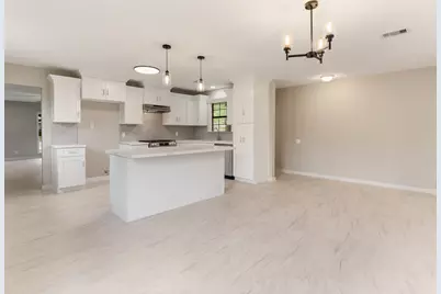 2502 Oak Drive, Bay City, TX 77414 - Photo 7