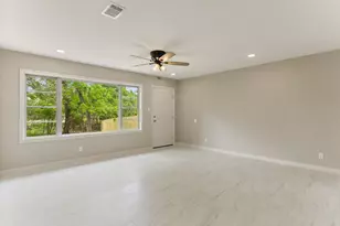 2502 Oak Dr, Bay City, TX 77414 - Photo 13