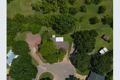 2015 Lee Street, Brenham, TX 77833 - Photo 19