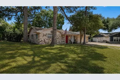 2015 Lee Street, Brenham, TX 77833 - Photo 15