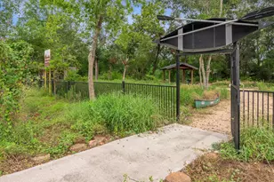 6017 Cypress St, Houston, TX 77074 - Photo 29