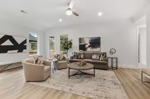 363 Springfield Terrace Dr, Conroe, TX 77304 - Photo 7