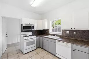 2218 Arbor St, Houston, TX 77004 - Photo 15