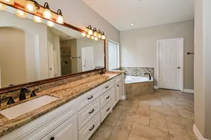 17714 Meadow Crossing Ln, Houston, TX 77095 - Photo 15