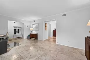4807 Denver Dr, Galveston, TX 77551 - Photo 9