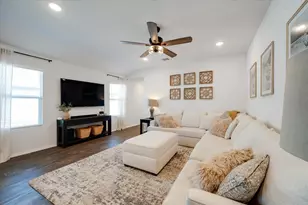 145 Roanwood Dr, San Marcos, TX 78666 - Photo 7