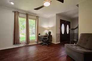 6915 Worcester Dr, Spring, TX 77379 - Photo 9