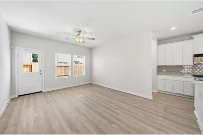 7749 Bergamot Circle, Magnolia, TX 77354 - Photo 7