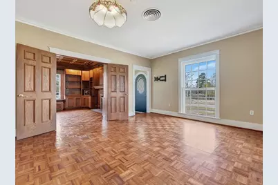 813 W Grove Avenue, Lufkin, TX 75904 - Photo 13