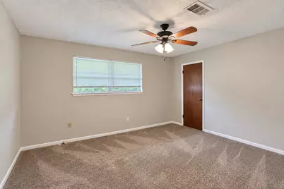 306 Lantana Drive, Texas City, TX 77591 - Photo 11