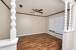 306 Lantana Dr, Texas City, TX 77591 - Photo 3
