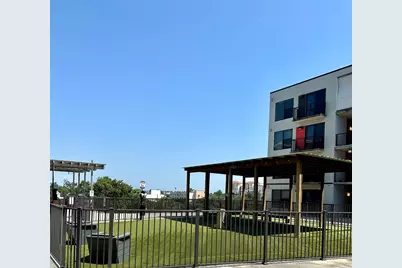 3550 Main Street #4415, Houston, TX 77002 - Photo 31