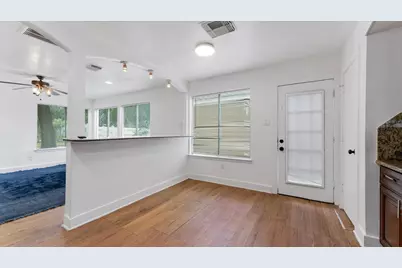 3818 W Traditions Boulevard, Houston, TX 77082 - Photo 9