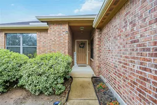 8002 W Red Oak Ln, Texas City, TX 77591 - Photo 3