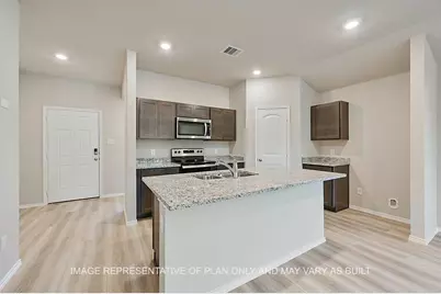918 Legrand Street, Brenham, TX 77833 - Photo 3