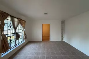 7325 Ley Rd, Houston, TX 77028 - Photo 3