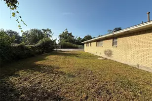 7325 Ley Rd, Houston, TX 77028 - Photo 43