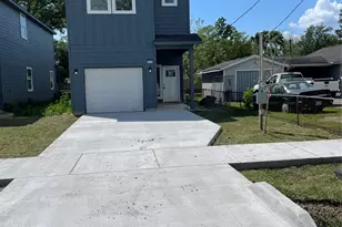 8127 Hoffman St, Houston, TX 77016 - Photo 1