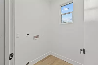 8127 Hoffman Street, Houston, TX 77016 - Photo 7