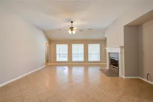 26610 Heatherbriar Ln, Katy, TX 77494 - Photo 9
