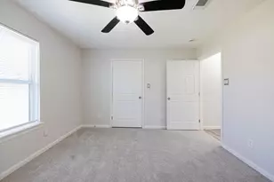 11915 Greenmesa Dr, Houston, TX 77044 - Photo 15