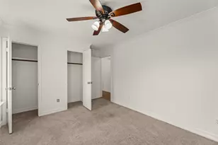 11430 Weathering Oaks Dr, Houston, TX 77066 - Photo 31
