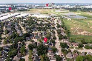 11430 Weathering Oaks Dr, Houston, TX 77066 - Photo 41