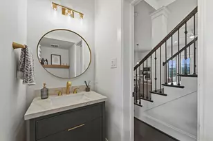 8213 Cabernet Ln, Houston, TX 77055 - Photo 11