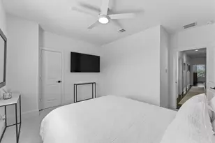 8213 Cabernet Ln, Houston, TX 77055 - Photo 23