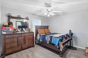 10858 Shannon Mills Ln, Houston, TX 77075 - Photo 35