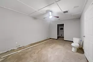 8606 Greiner Dr, Houston, TX 77080 - Photo 23