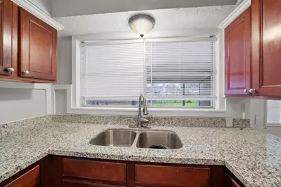 8606 Greiner Drive, Houston, TX 77080 - Photo 9