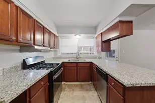 8606 Greiner Dr, Houston, TX 77080 - Photo 7