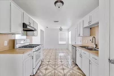 1410 Hade Falls Lane, Houston, TX 77073 - Photo 11