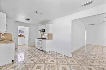 1410 Hade Falls Lane, Houston, TX 77073 - Photo 9