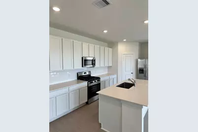 6726 Violet Clover Avenue, Katy, TX 77493 - Photo 9