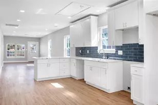 4111 Avenue Q, Galveston, TX 77550 - Photo 17