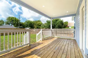 4111 Avenue Q, Galveston, TX 77550 - Photo 27