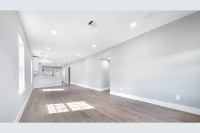 4111 Avenue Q, Galveston, TX 77550 - Photo 13