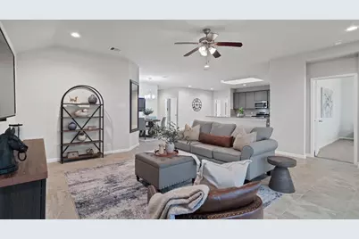 10110 Whitney Reach Drive, Rosharon, TX 77583 - Photo 5